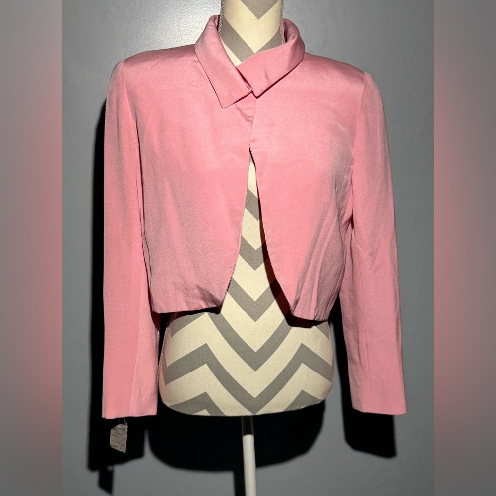 Oscar de la Renta Elegant Pink Cropped Blazer